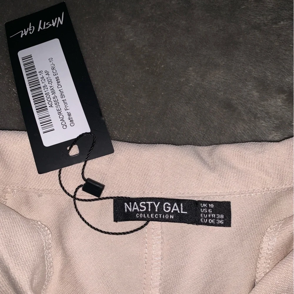 NWT! Nasty Gal Gathered Front Button Down Shirt Mini Dress size 6 - Picture 10 of 10